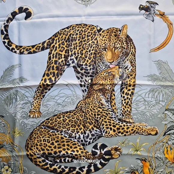 PERFECT Hermès Jungle Love Silk Scarf Leopards Robert Dallet - Picture 16 of 17